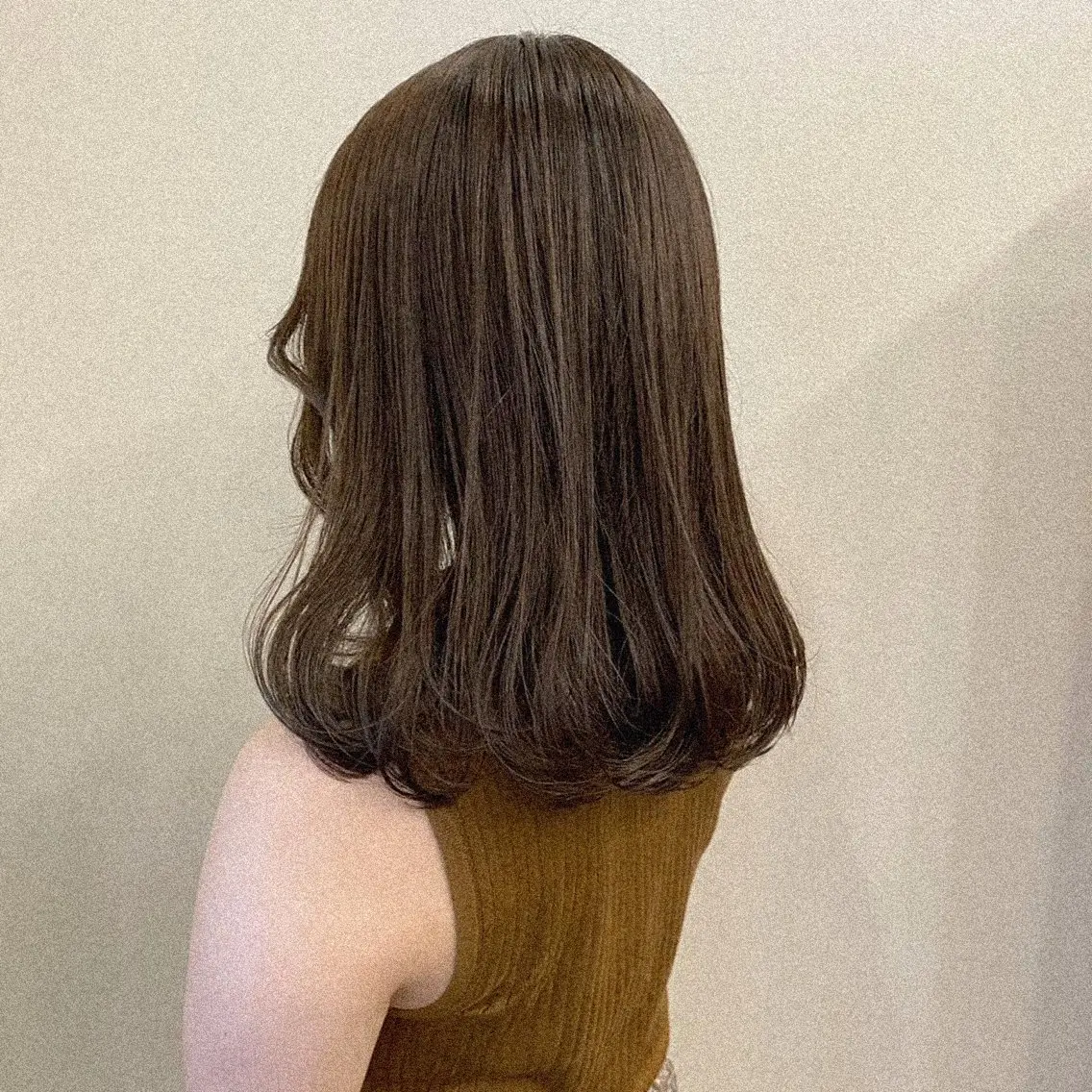 カラー 依咲 isakiのヘアスタイル