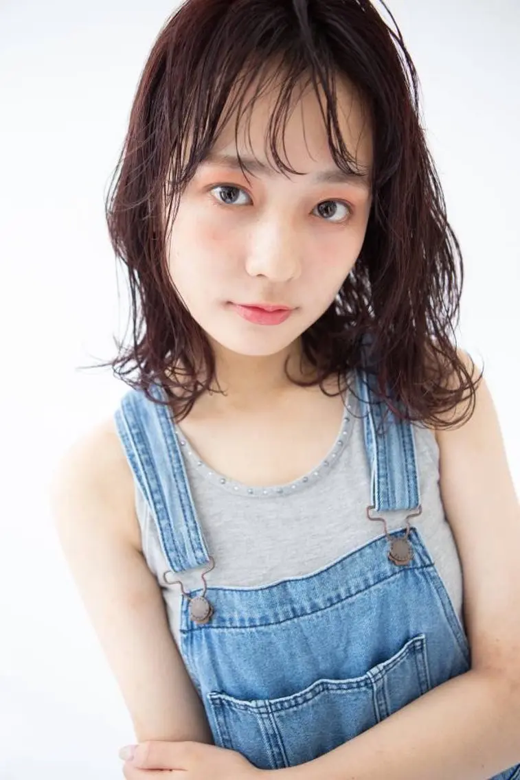 ミディアム パーマ ミディアムパーマ 韓国風ヘア デジタルパーマ カット パーマ トリートメント Hiroshi ヒロシのヘアスタイル