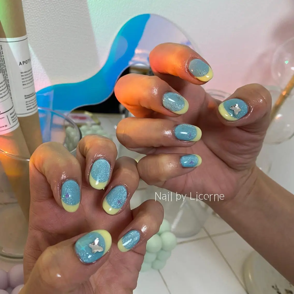 ネイル アートネイル オーロラネイル フレンチネイル 氷ネイル・うるうるネイル マグネットネイル ハンドネイル Nail by Licorneのネイルデザイン