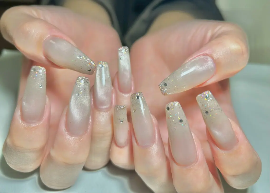 ネイル マグネットネイル Liennail 持込デザインやり放題のネイルデザイン