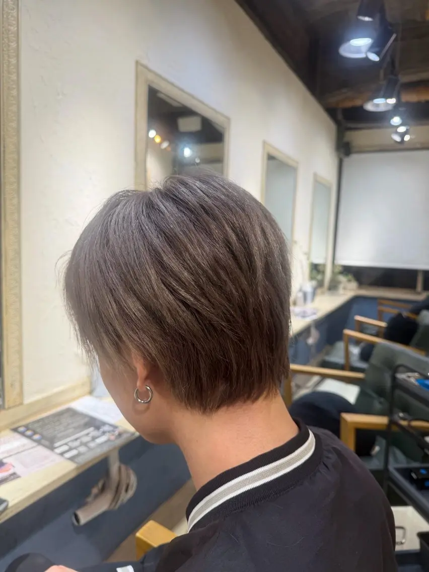 ショート カラー パーマ たけかわ みずきのヘアスタイル