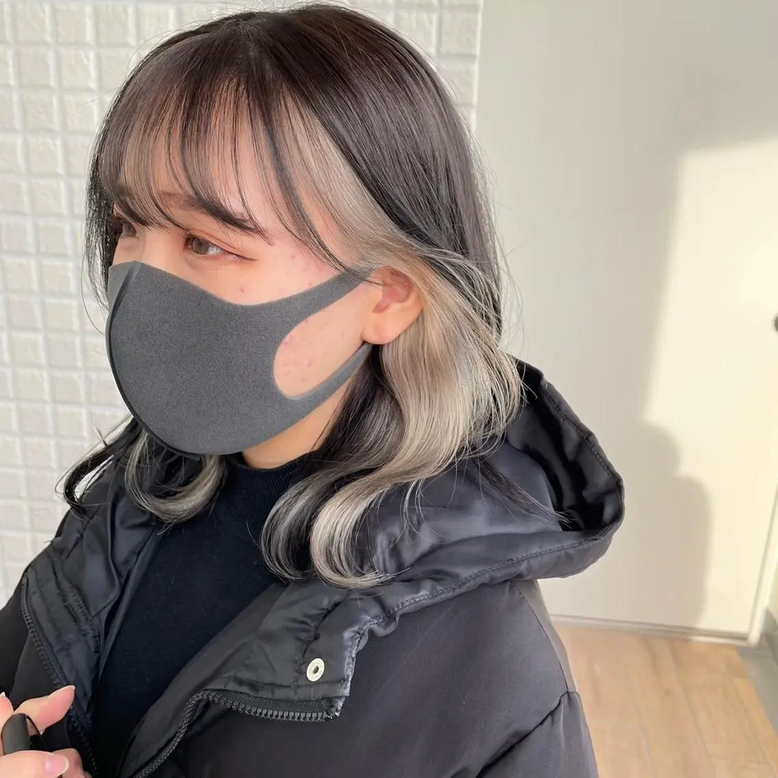 セミロング カラー グラデーションカラー 顔周りカット 🎀ブリーチ ハイト ーン ♡Kanon♡のヘアスタイル