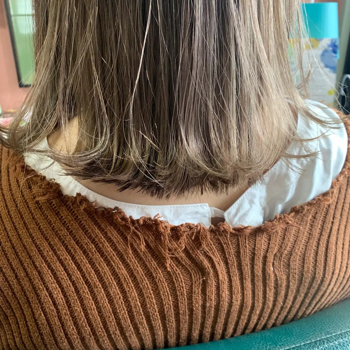 ミディアム カラー ベージュカラー ミルクティーベージュ chouette シュエットのヘアスタイル