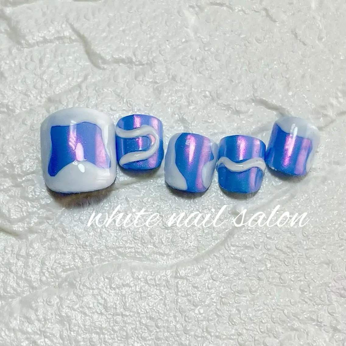 ネイル フットネイル ジェルネイル ハードジェル ラメ(グリッター) 持ち込み フットネイル white nail salonのネイルデザイン