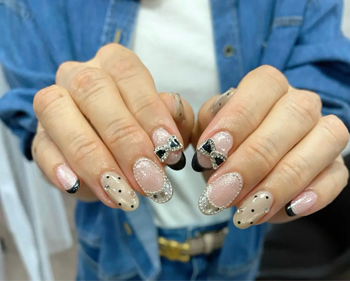 ネイル フレンチネイル リボン ハンドネイル Salon Ｋのネイルデザイン