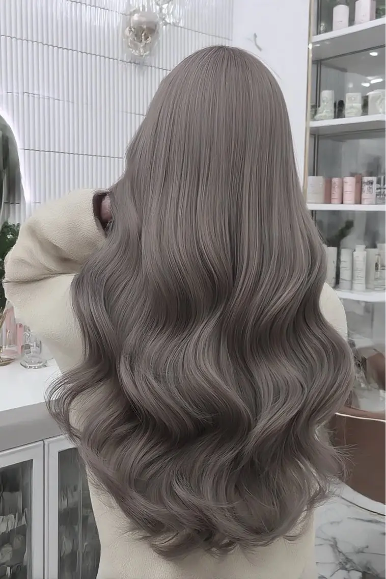 ロング カラー ヘアカラー 縮毛矯正 ハイトーンカラー が絶対可愛い✨泰聖✨のヘアスタイル