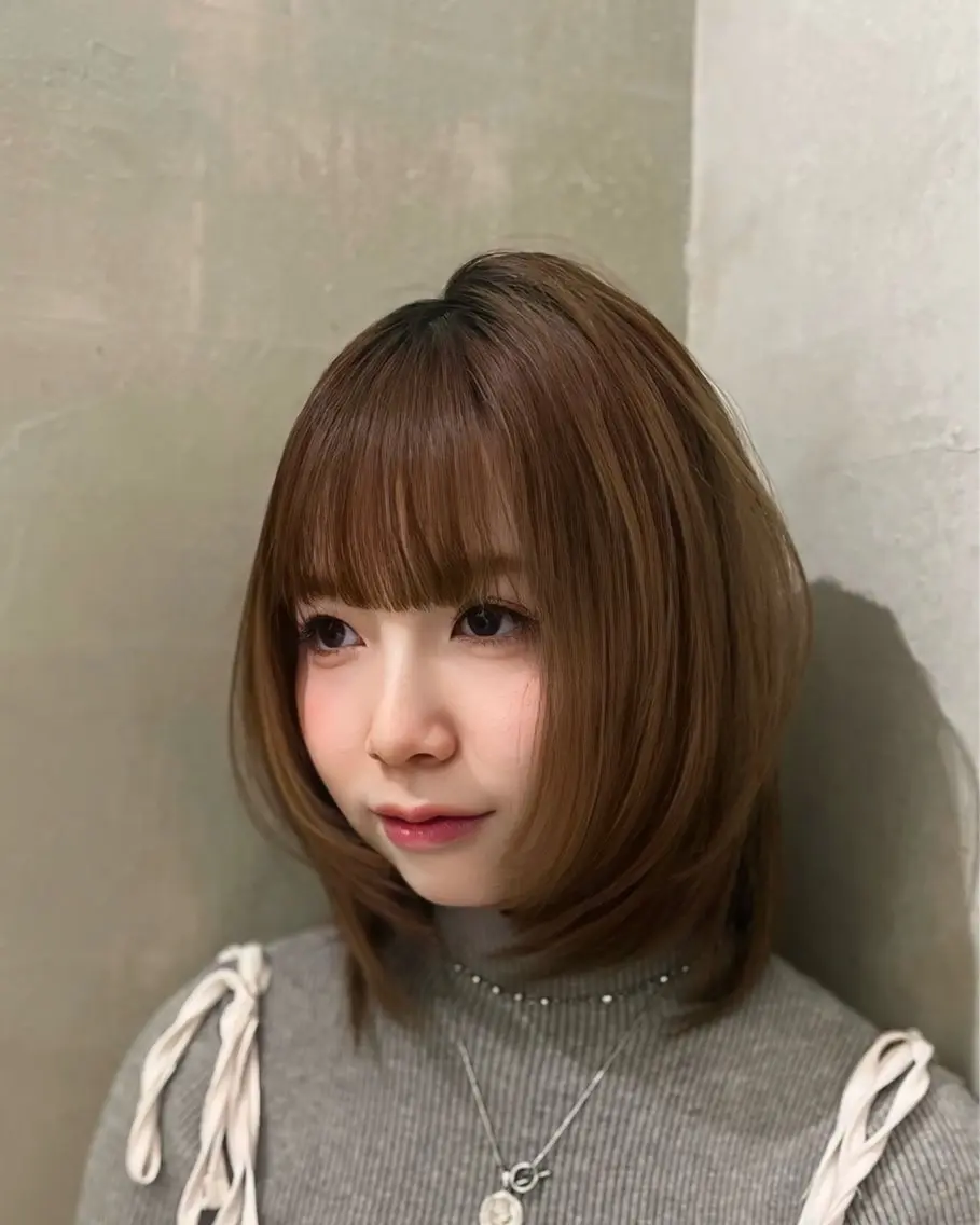 ミディアム カラー ベージュカラー ミルクティーベージュ ハッシュカット カット ヘアカラー トリートメント レイヤー/ブリーチ/ エクステ💫ひかるのヘアスタイル