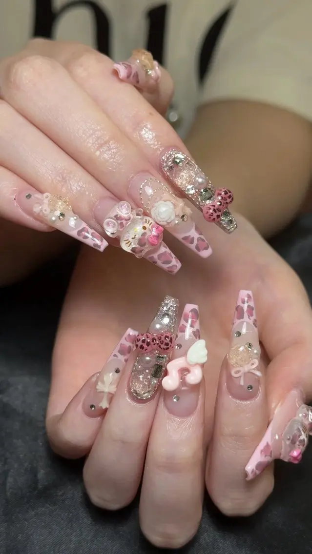 ネイル 持ち込み ワンホンネイル ハンドネイル AKIKO NAILのネイルデザイン