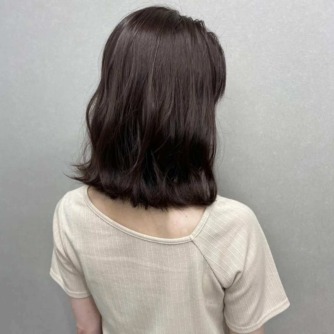 カラー ミディアム ブラウンカラー チョコレートブラウン ヘアカラー トリートメント 韓国ヘア♡🇰🇷 暖色♡透明感カラー✨のヘアスタイル