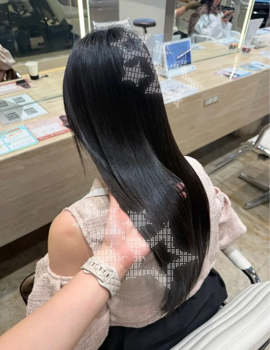 ロング カラー 黒髪 ヘアカラー トリートメント over hair 池袋　yuriaのヘアスタイル