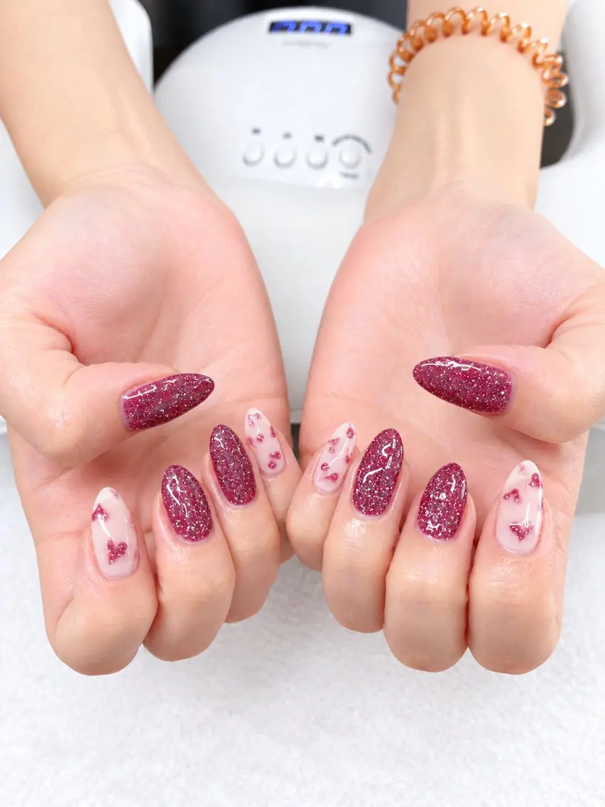 ネイル ボルドー ハート キラキラネイル ラメ(グリッター) ハンドネイル Kii nailのネイルデザイン