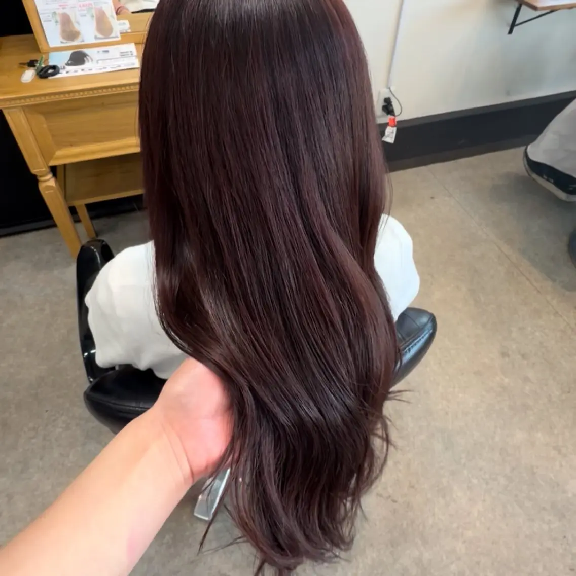 カラー ヤタベ イツキのヘアスタイル