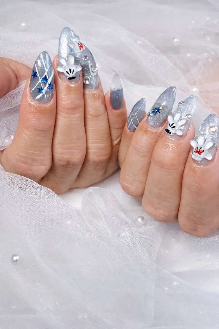 ネイル アートネイル ブルー キラキラネイル ラメ(グリッター) マグネットネイル Viva Nail 堺区自宅ネイルサロンのネイルデザイン