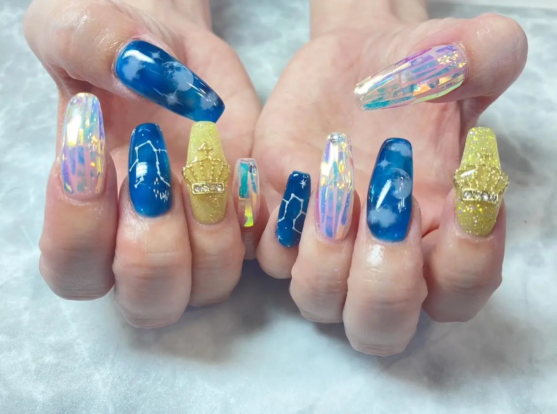 【チップ長さ出し】アートたっぷり❤️持ち込みデザイン/パーツ付け放題　¥12980➡️¥8990の写真