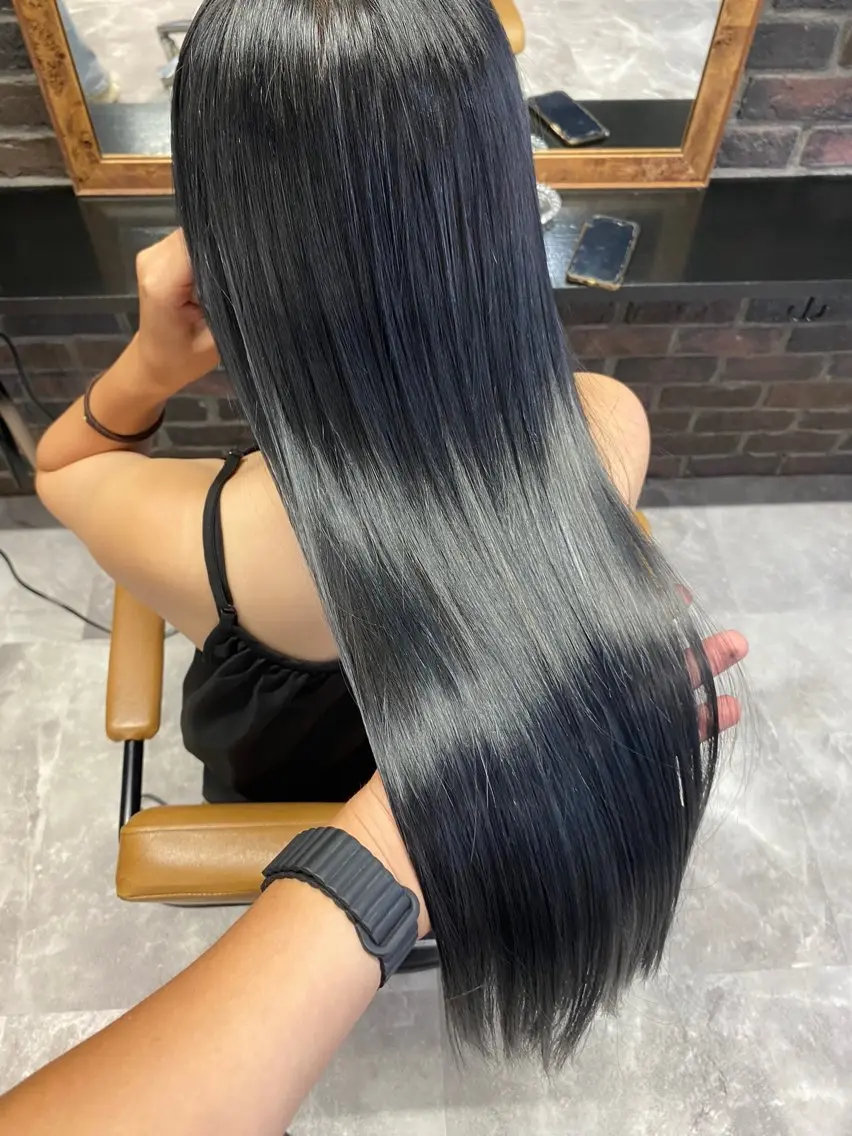 ‪⚠️‬今話題⚠️ボリュームダウン✨ストレートパーマ➕髪質改善クイックトリートメントの写真