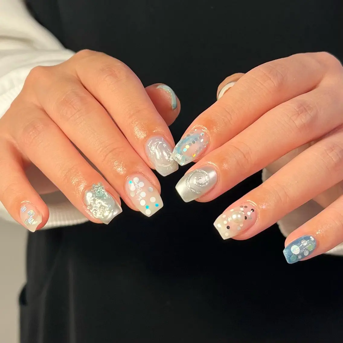 ネイル ハンドネイル フットネイル neroria nailのネイルデザイン