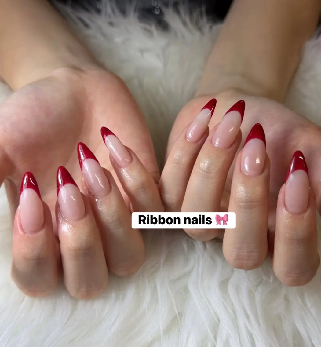 ネイル フレンチネイル ジェルネイル マグネットネイル 持ち込み ニュアンスネイル ハンドネイル NiJi Nailsのネイルデザイン