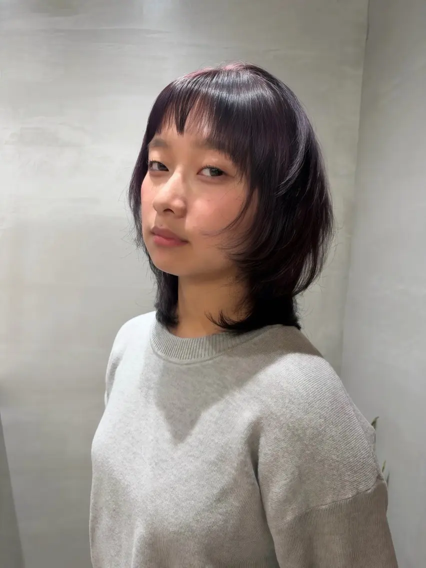ミディアム ヘアカラー トリートメント Anna / TWINのヘアスタイル