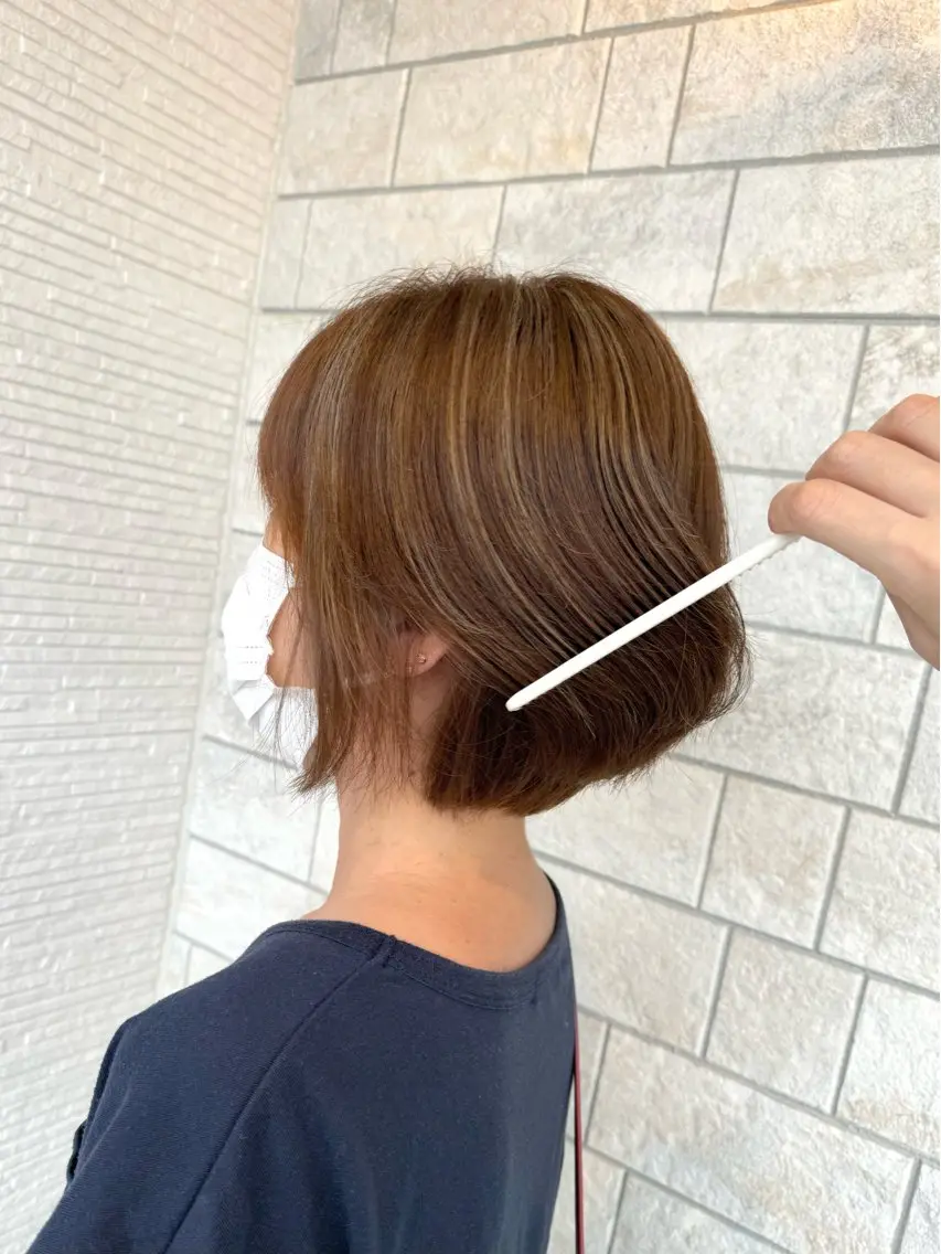 ショート カラー ベージュカラー ハイライトカラー ハイライト ヘアカラー YUKA .のヘアスタイル