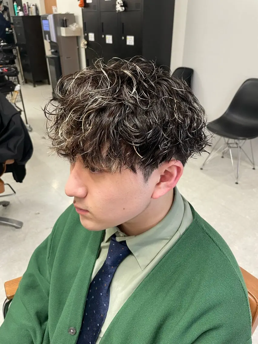 パーマ メンズ カット パーマ トリートメント ヘアセット メンズモテパーマ💙 fuwaのヘアスタイル