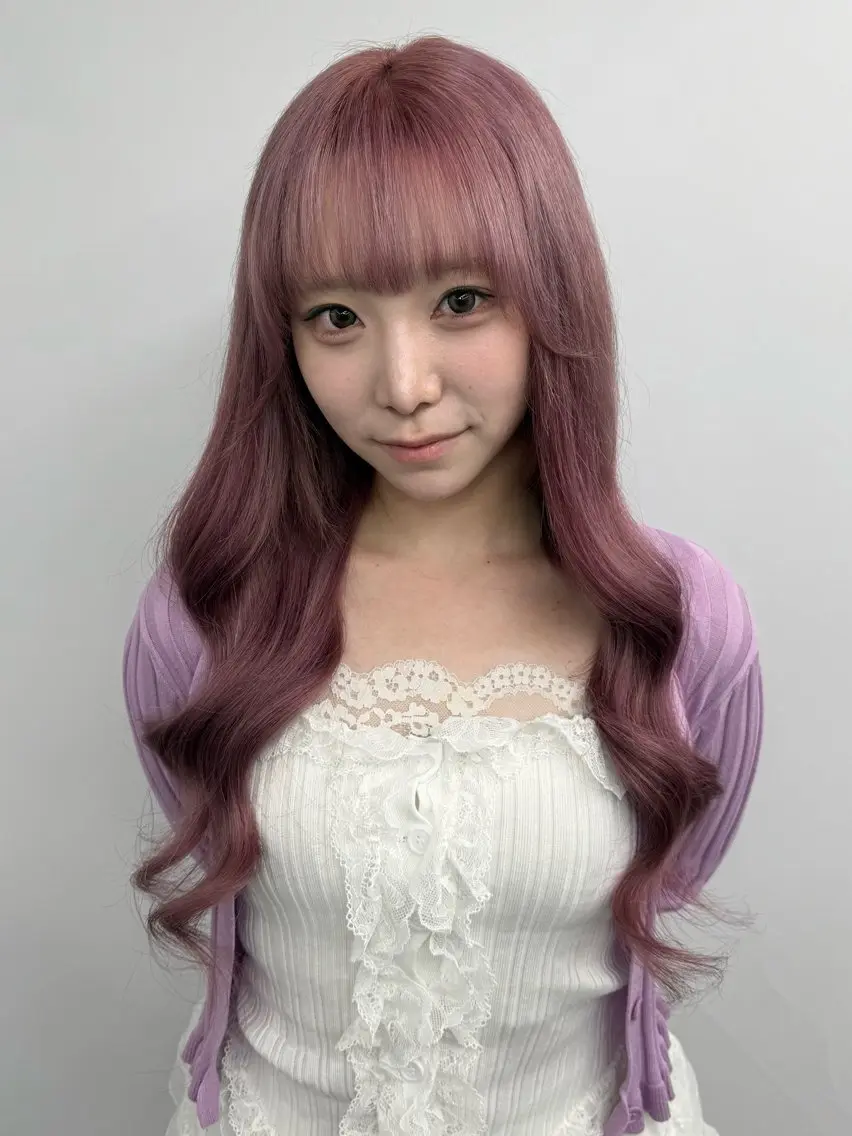 ロング カラー エクステ エクステ 𝙃𝘼𝙍𝙐🎀 韓国×エクステのヘアスタイル