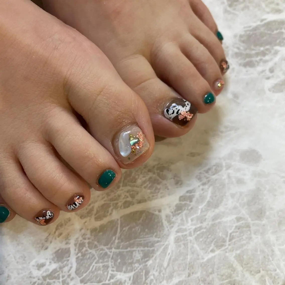 ネイル アニマル柄 アートネイル フットネイル ジェルネイル 韓国ネイル ハンドネイル フットネイル nail salon mieux(ミュー)のマツエク・マツパデザイン