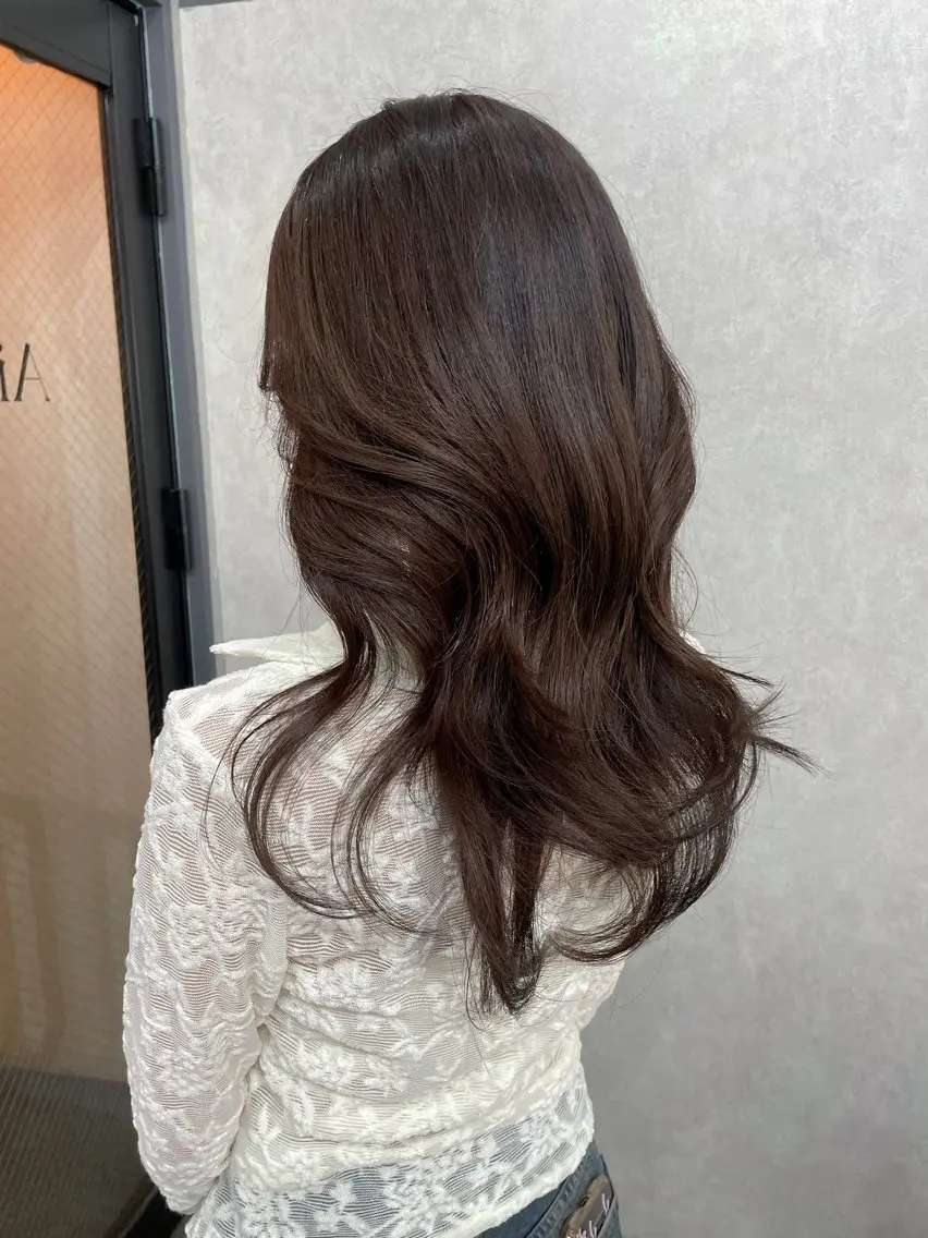 セミロング カラー レイヤーカット AIRI layer cut hairのヘアスタイル