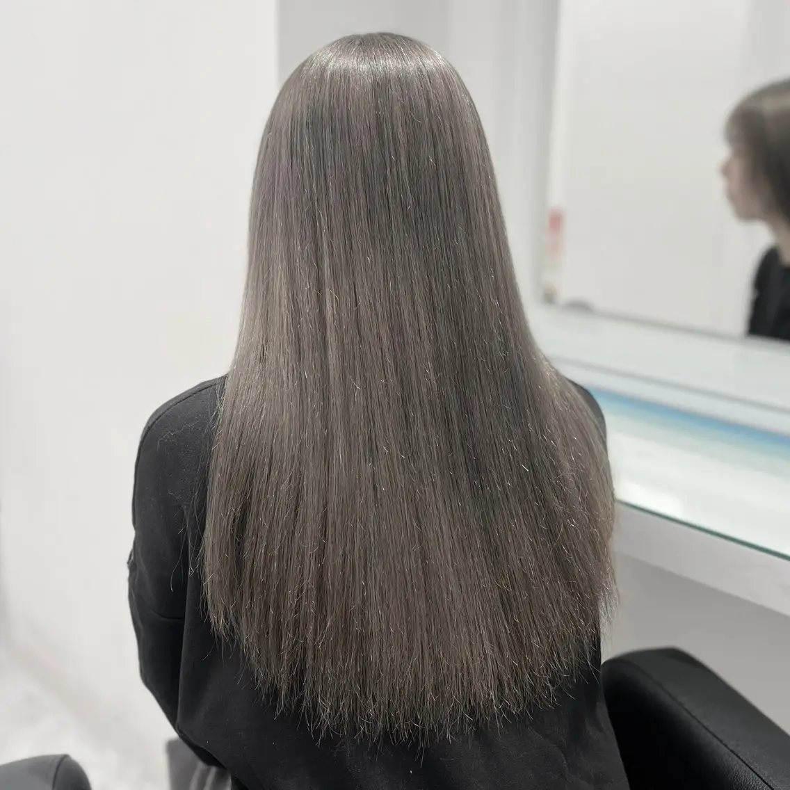 ロング カラー パーマ ヘアアレンジ メンズ ヘアカラー ♡ 𝐑𝐈𝐎♡のヘアスタイル