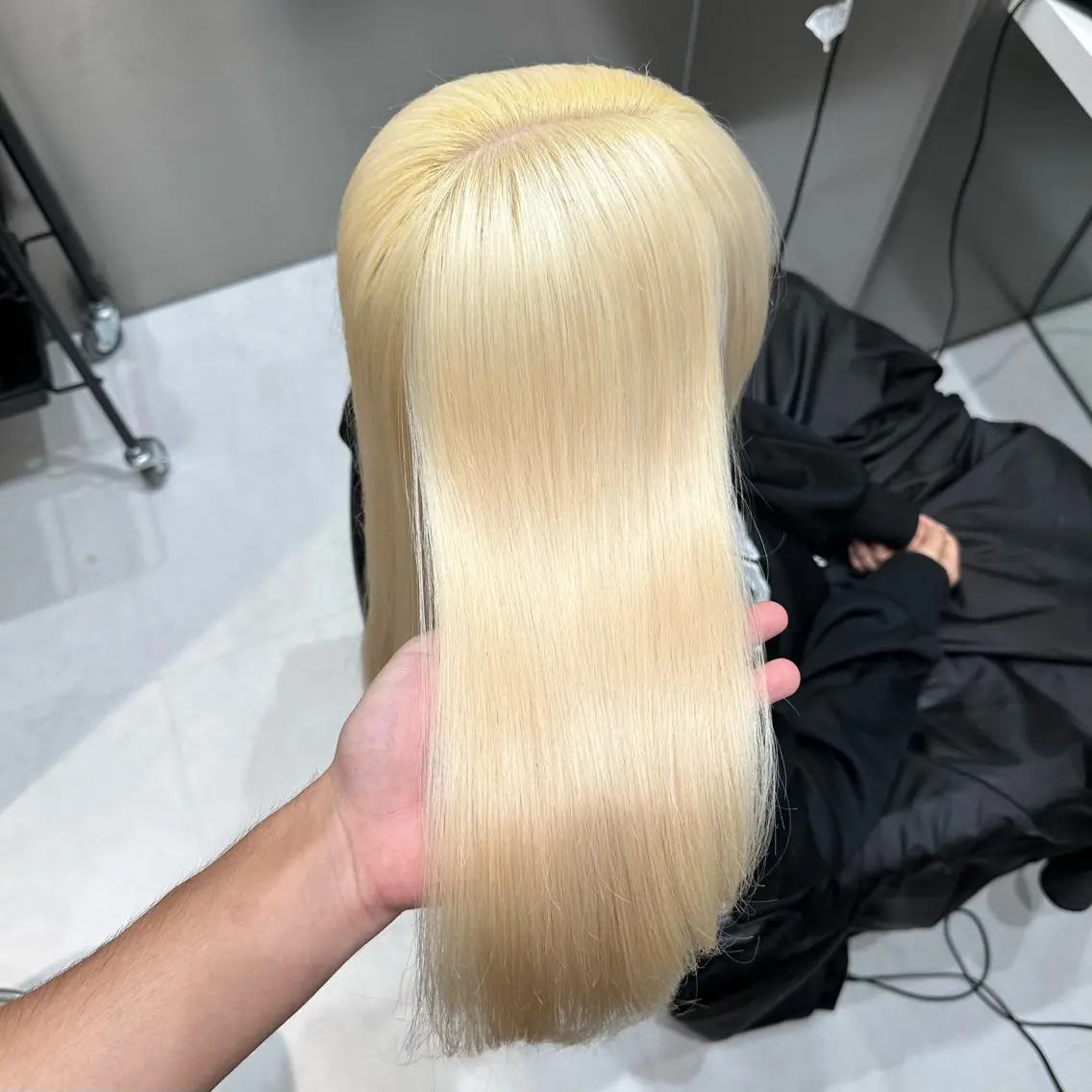 ロング カラー ヘアカラー 💫艶ハイトーン×髪 質改善💫リュウトのヘアスタイル