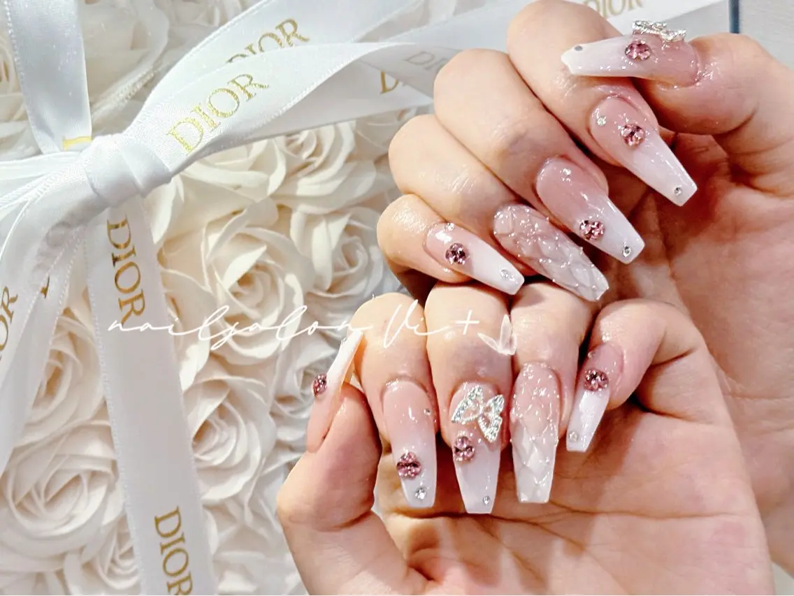 ネイル ハンドネイル ✨Nailsalon Vi+✨のネイルデザイン