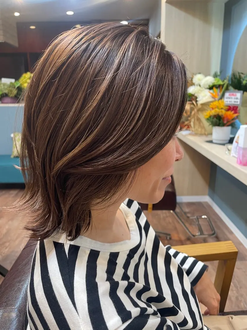 カラー ヘアカラーリスト NAOのヘアスタイル