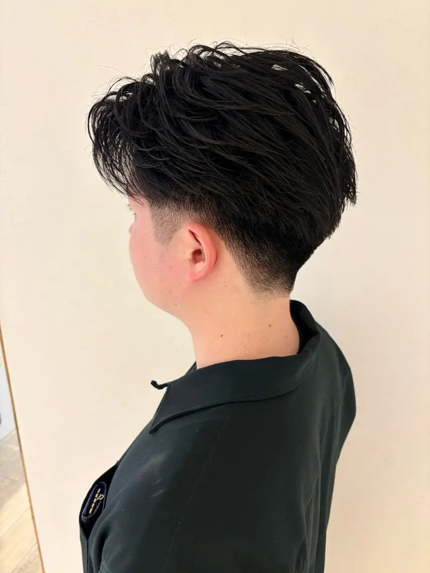ショート メンズ カット 若原 絃汰のヘアスタイル