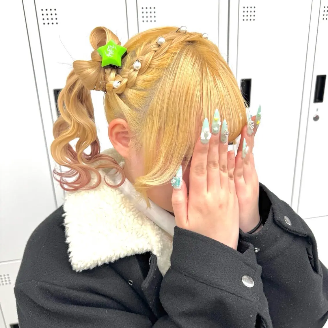 ロング ヘアアレンジ ヘアメ🎀ハイトーン 🩵エクステ🪄しほのヘアスタイル