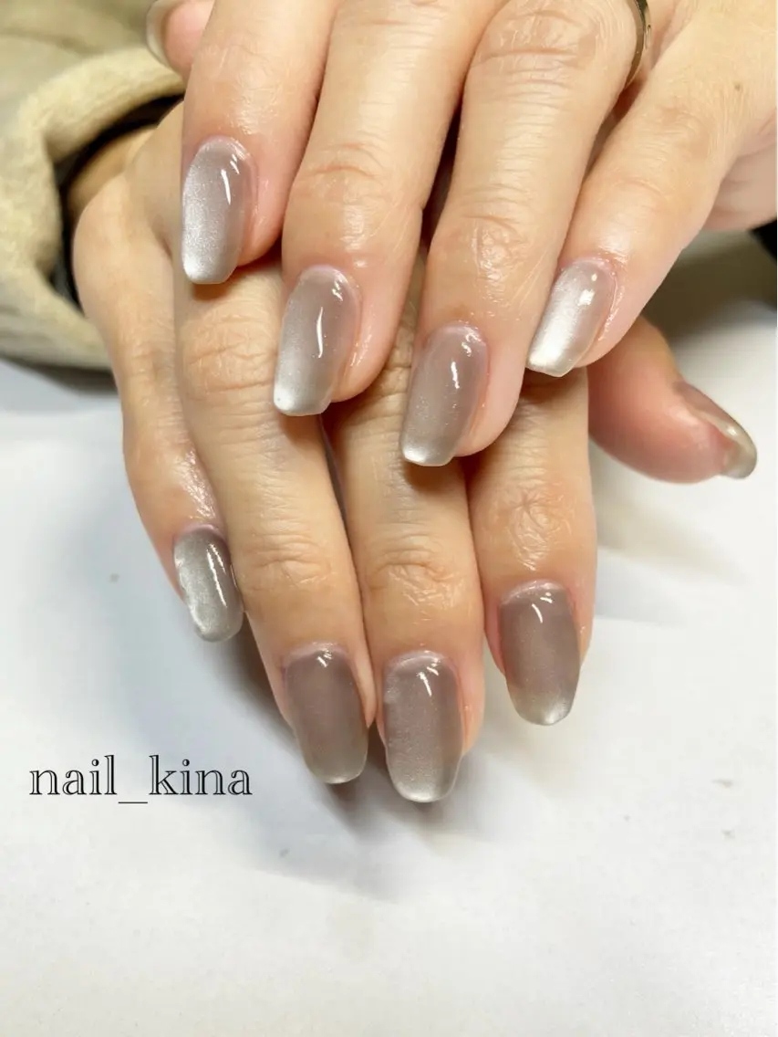 ネイル マグネットネイル マグネットワンカラー ワンカラーネイル nail_ kinaのネイルデザイン