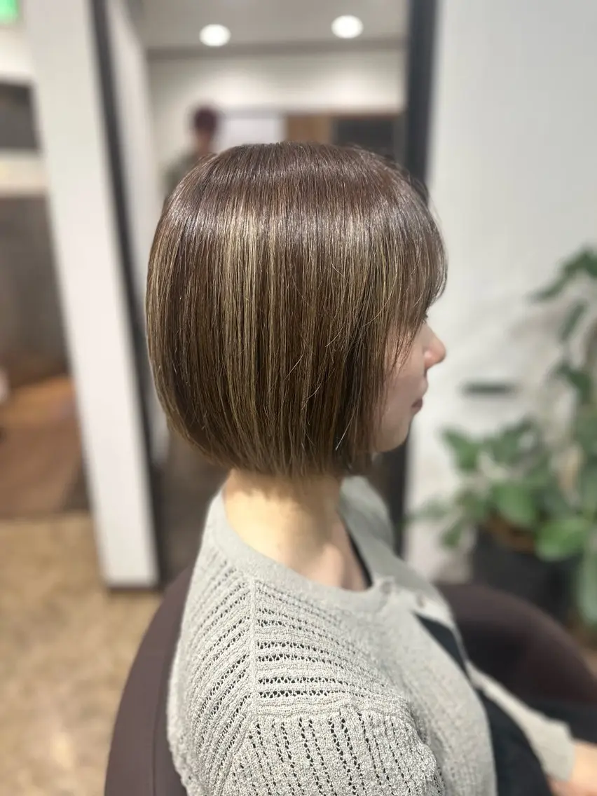 ショート ボブ TOMOMI /フロレゾンのヘアスタイル