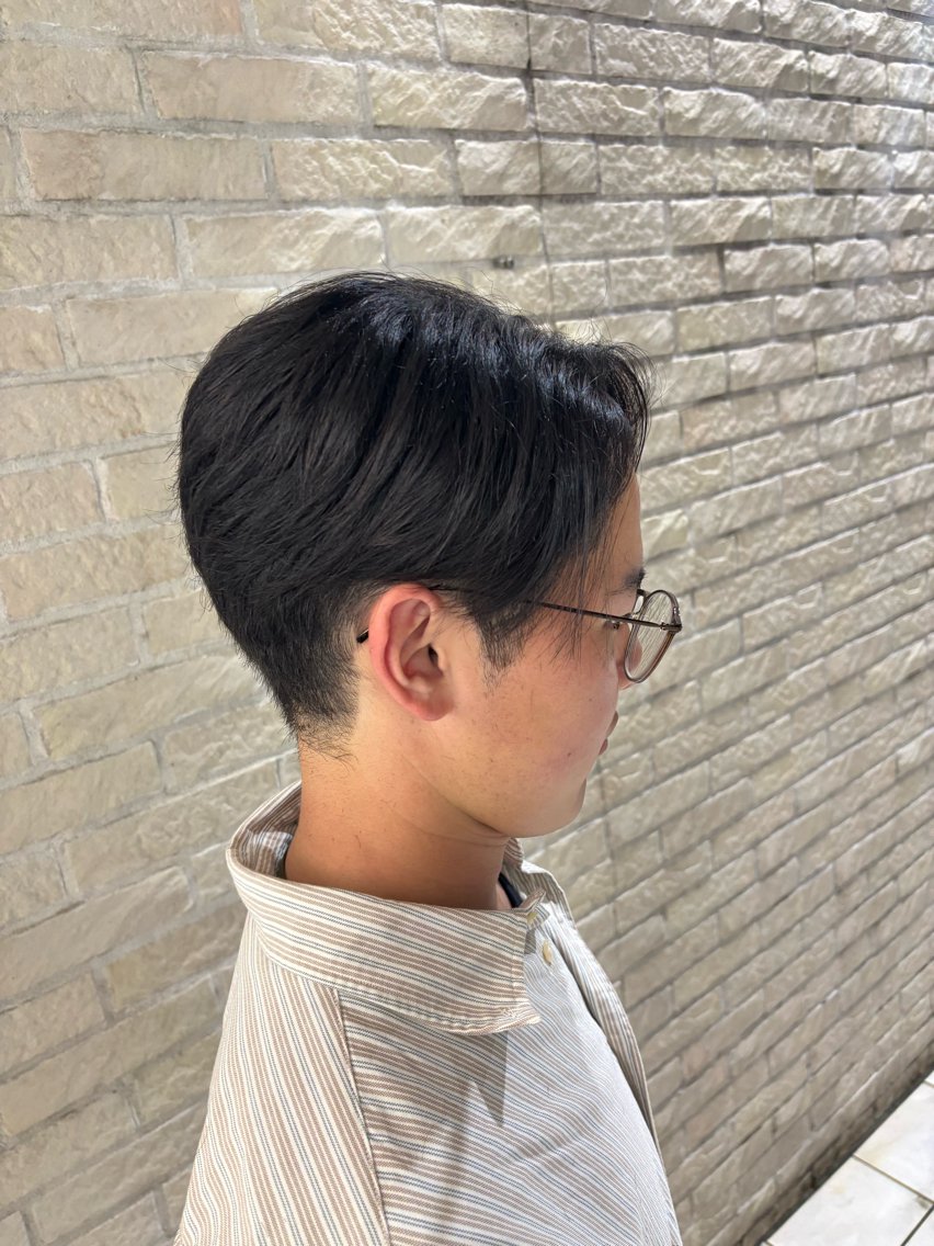 ミディアム メンズ 【メンズ特化】セン ターパート/保坂太一のヘアスタイル