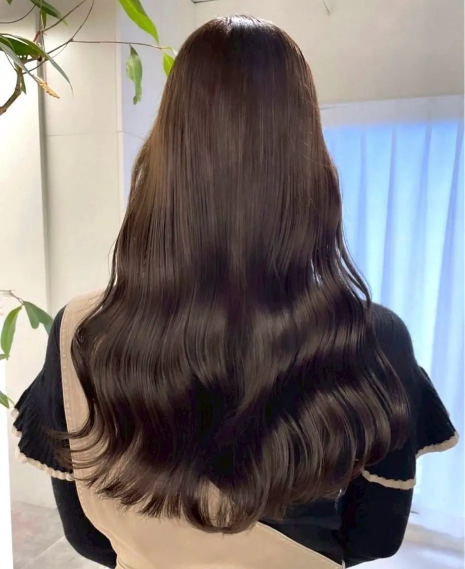 セミロング 🍓mito/ ブリーチ/カラー🍓のヘアスタイル
