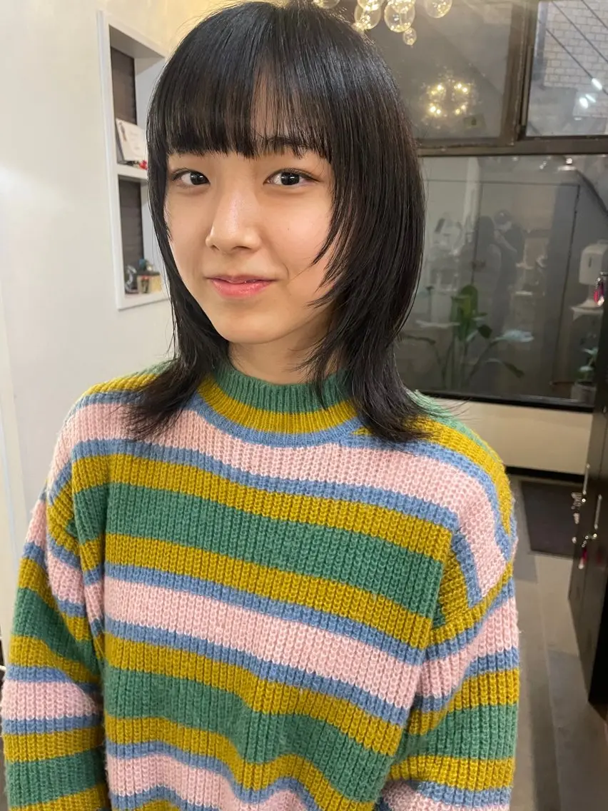 ミディアム ウルフカット やまぎし ひろきのヘアスタイル