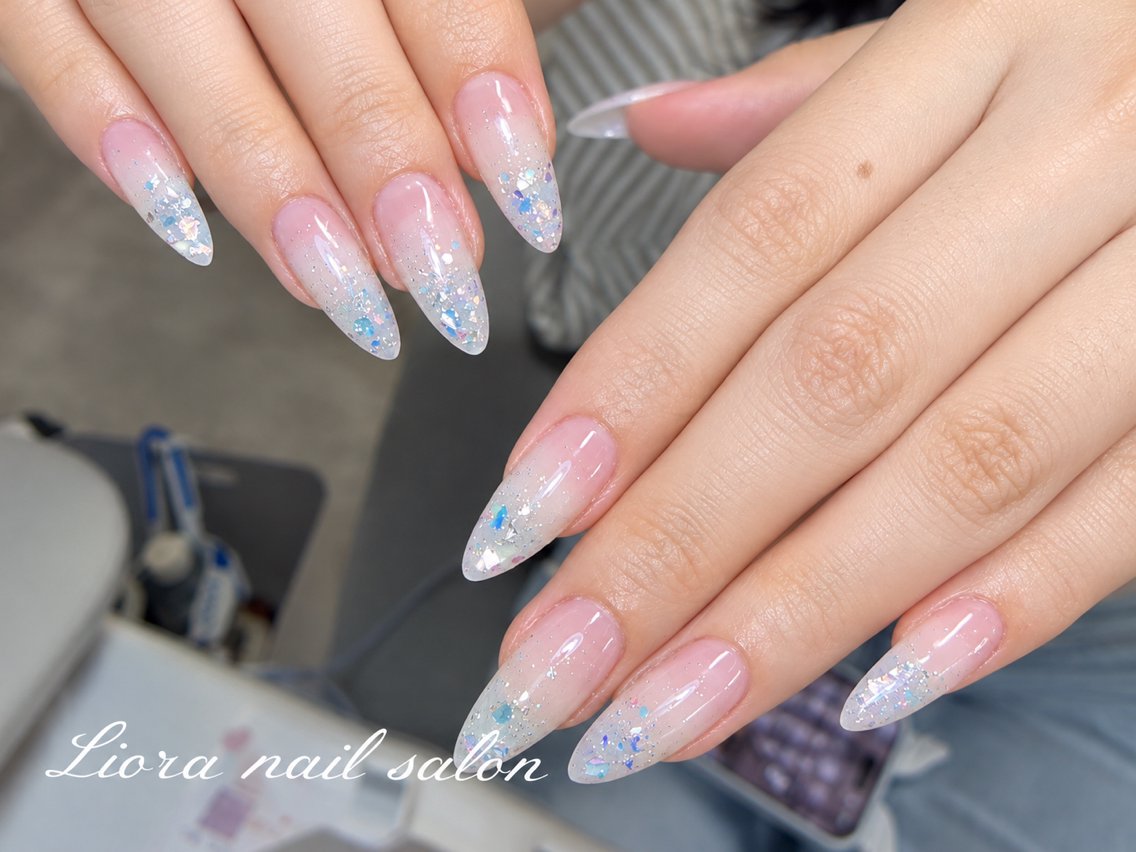 ネイル チークネイル フットネイル フレンチネイル ジェルネイル ガーリー ハンドネイル Liora nailのネイルデザイン