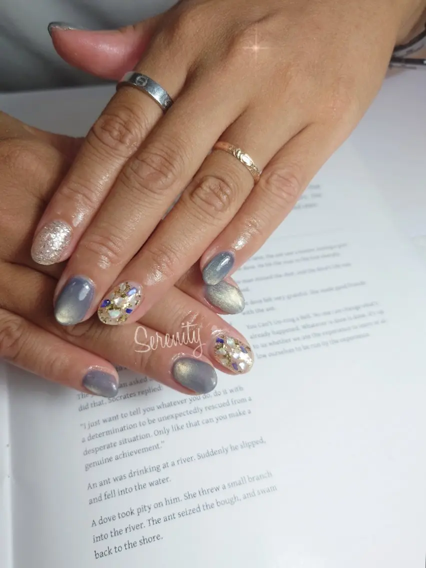 ネイル ブルー マグネットネイル 夏ネイル ハンドネイル nail  serenityのネイルデザイン