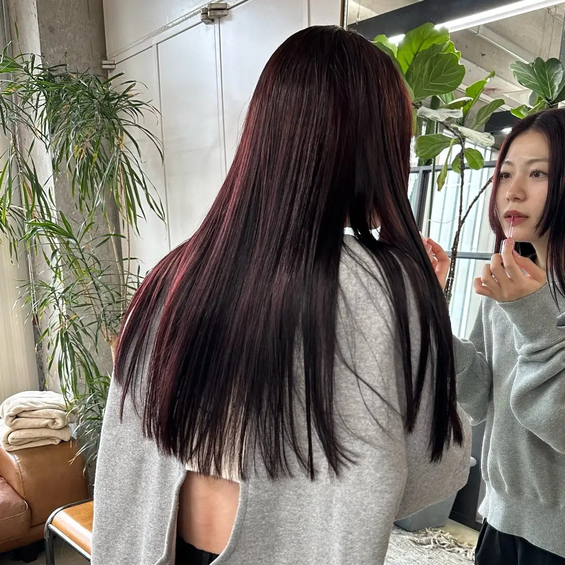 ロング カラー ブリーチ 透明感カラー ブリーチなしカラー 髪質改善 カット ヘアカラー トリートメント 岡本康平/ボブ/ブリ ーチ/酸性ストレートのヘアスタイル