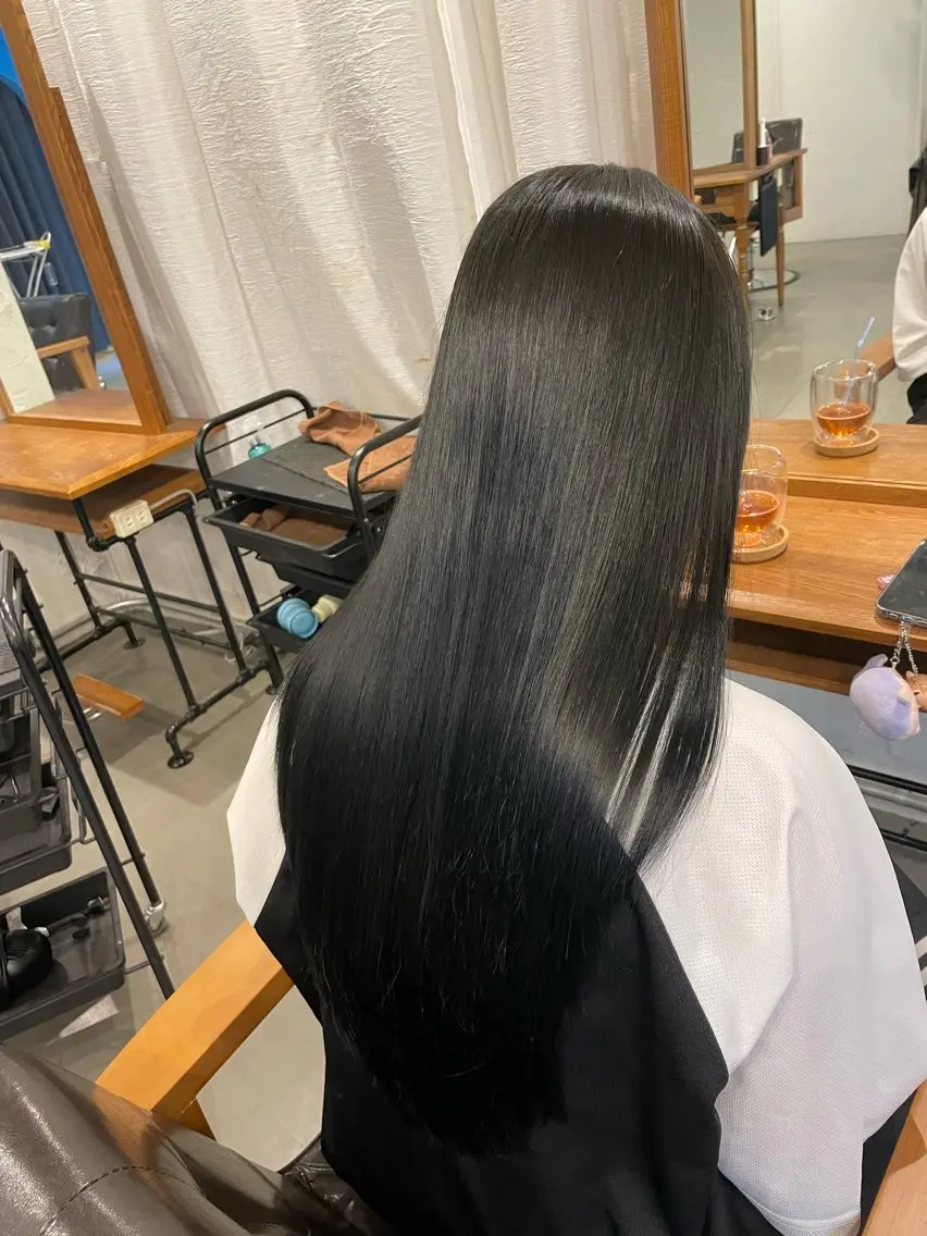 ロング カラー ヘアカラー トリートメント Hikari 髪質改善🩵ᩚ🫧のヘアスタイル