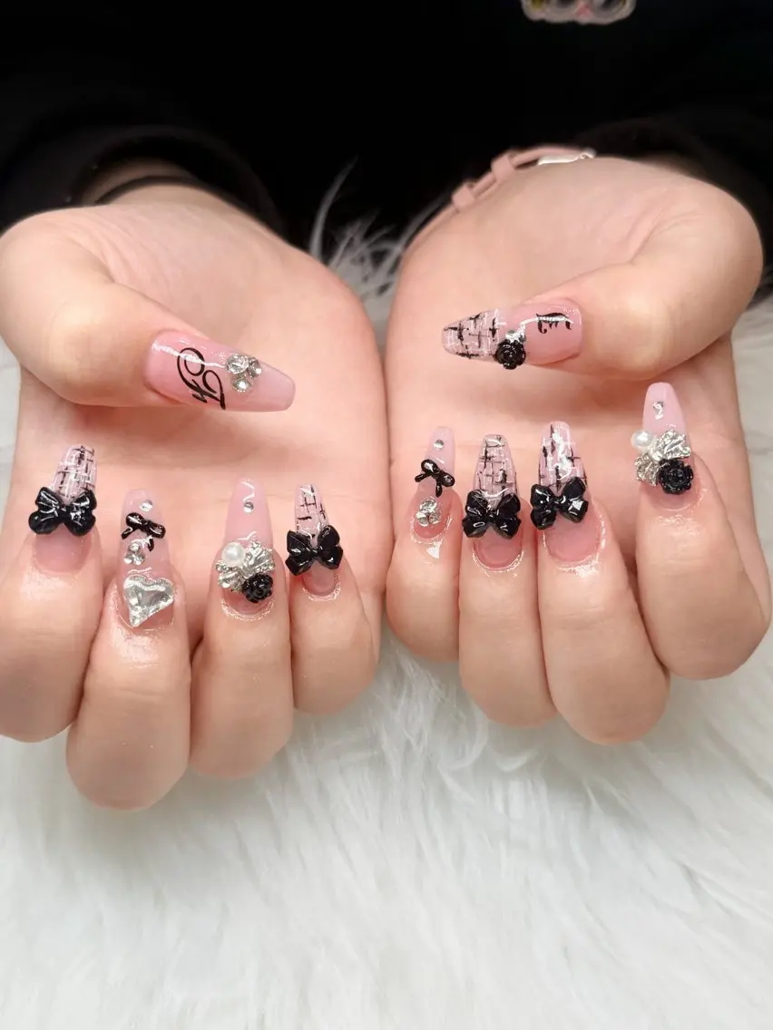 カラー RUBY NAIL& BEAUTY SPAのネイルデザイン