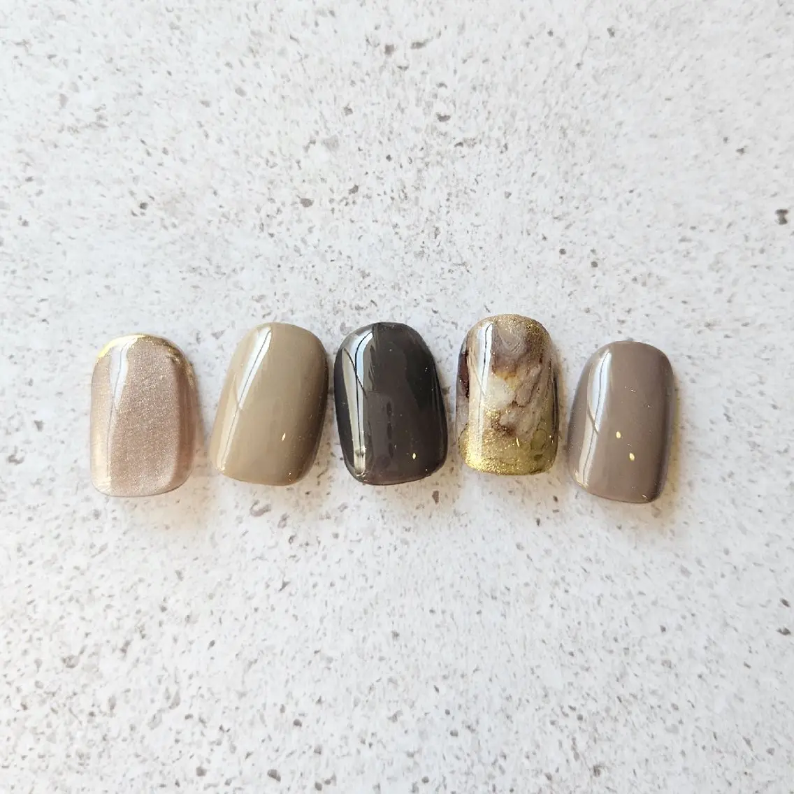 ネイル ジェルネイル マグネットネイル ニュアンスネイル パラジェル バレンタイン ハンドネイル Nailsalon manoのネイルデザイン