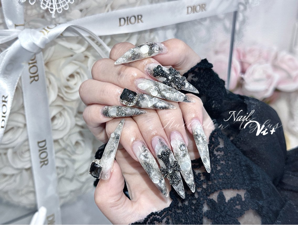 ネイル ハンドネイル ✨Nailsalon Vi+✨のネイルデザイン