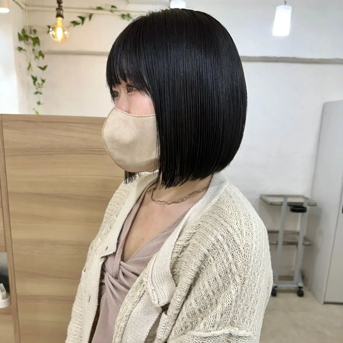ショート 切りっぱなしボブ 前下がりボブ ボブ ウルフカット 髪質改善 縮毛矯正/ レイヤー/銀座/本木のヘアスタイル