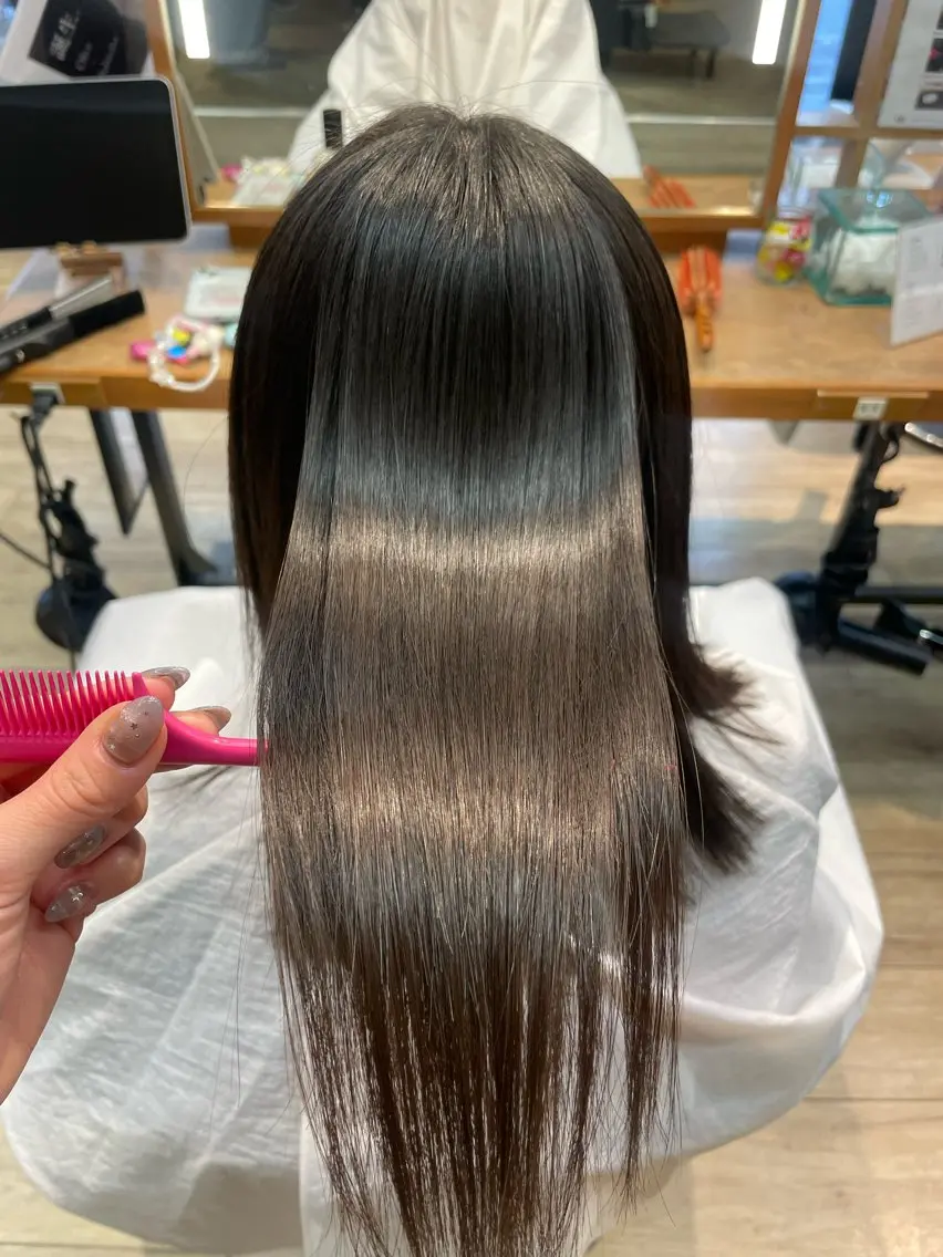 【9人限定🎀】カット+髪質改善酸性ストレート✨🤍の写真