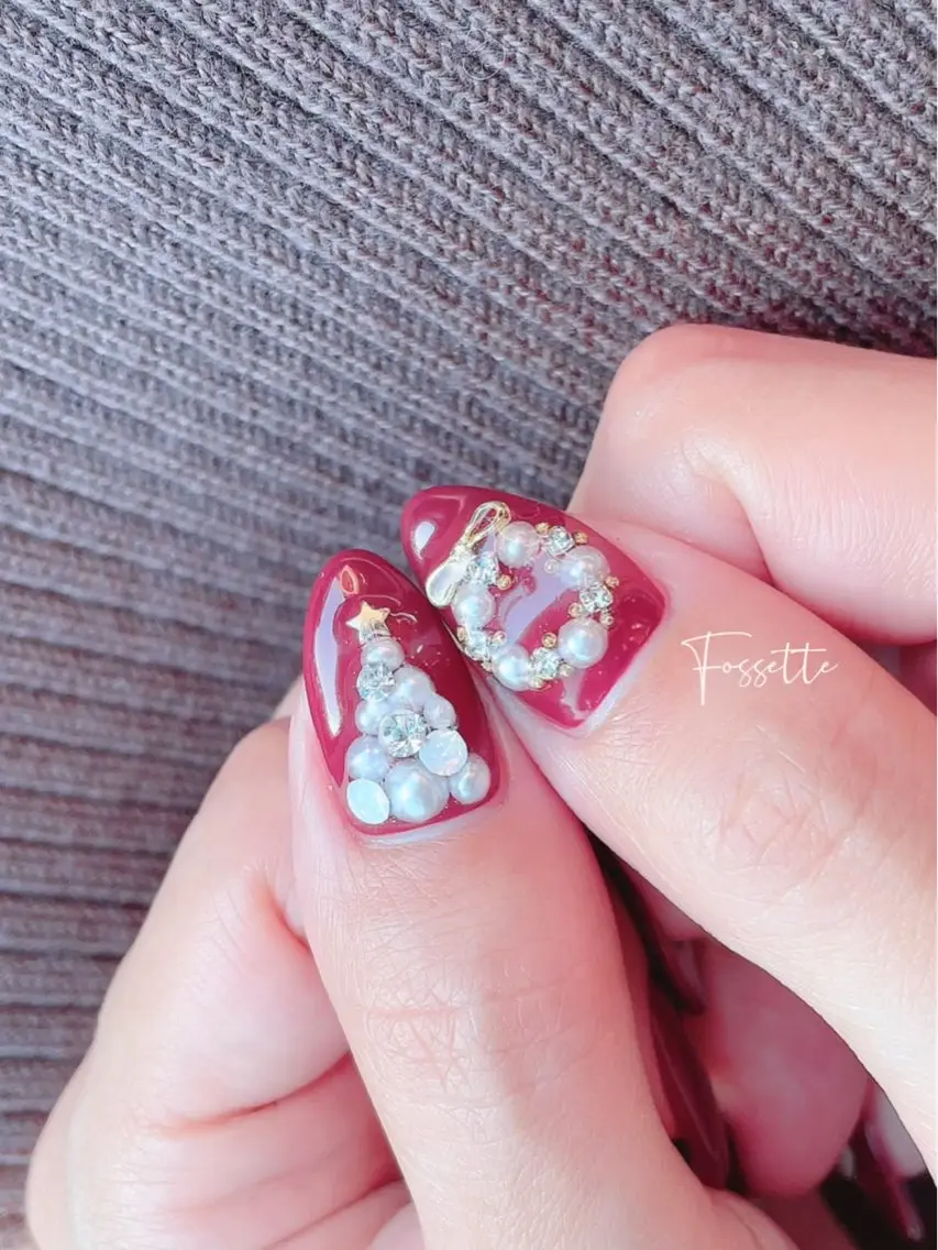 ネイル ボルドー 赤色 冬ネイル クリスマス ハンドネイル nailsalon Fossetteのネイルデザイン