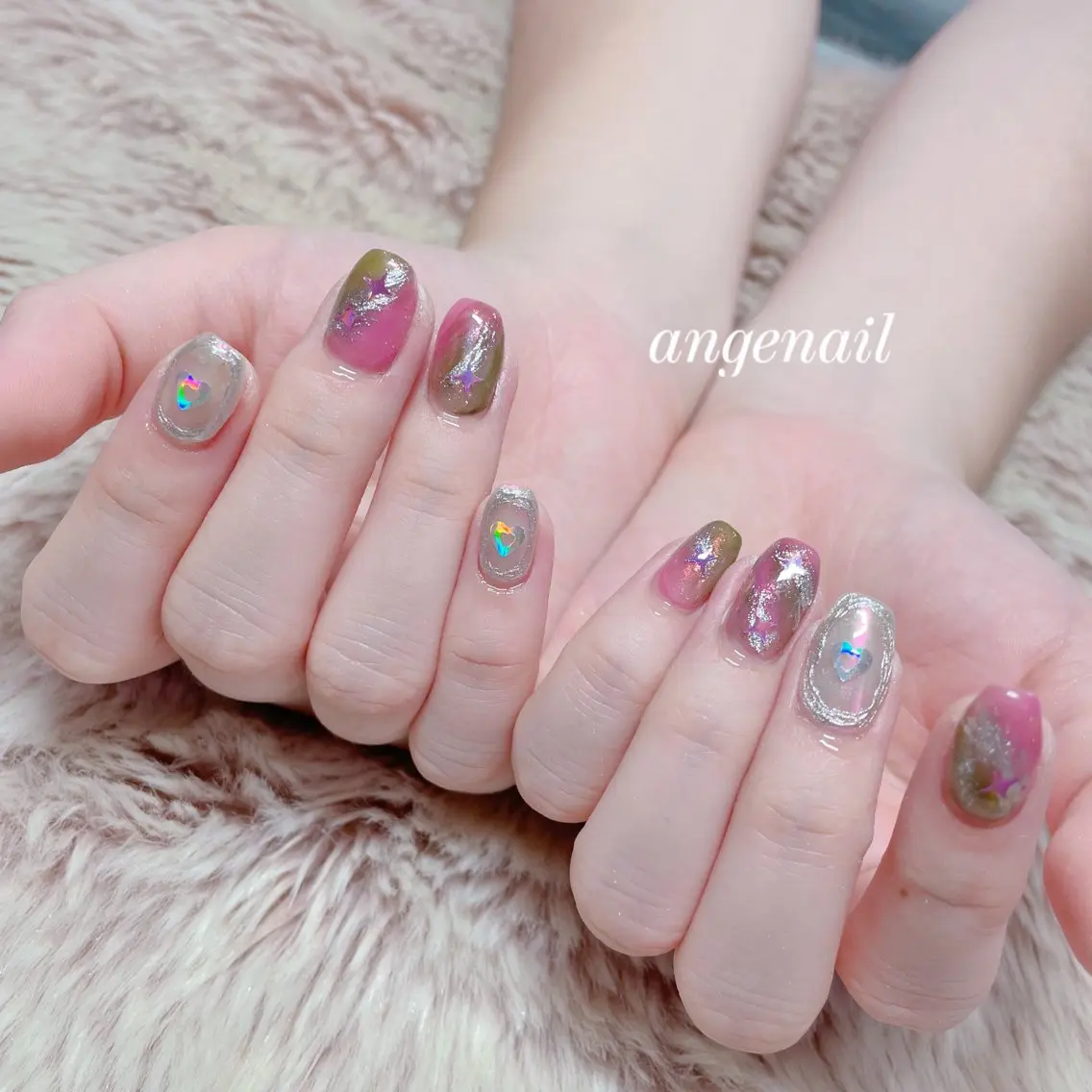 ネイル ハンドネイル オーナーネイリスト MAKIのネイルデザイン