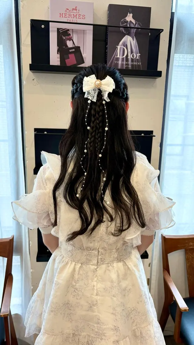 ロング ヘアアレンジ ハーフアップ 🐈‍⬛なおカラーモ デル様募集中🎀のヘアスタイル